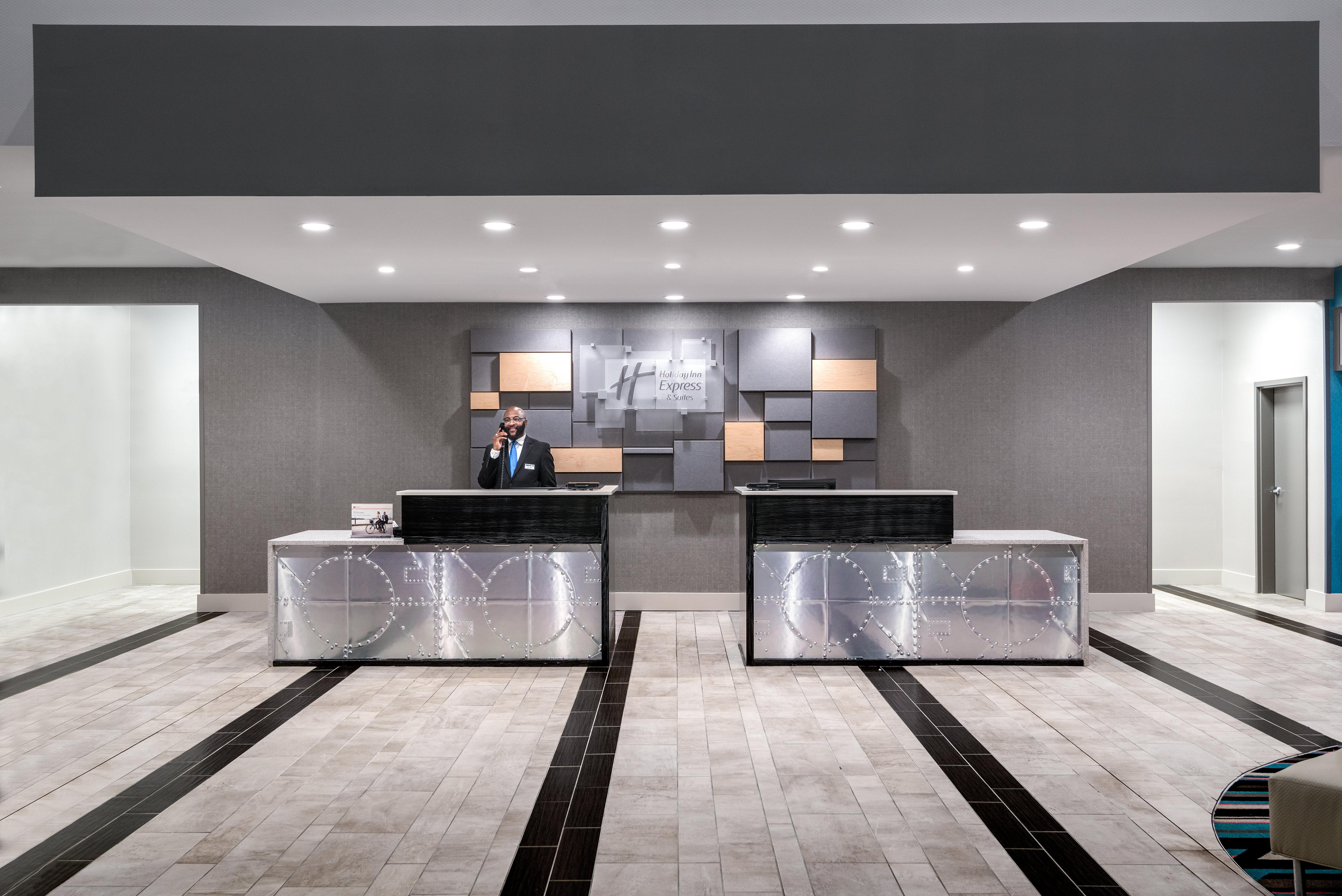 Holiday Inn Express & Suites - Charlotte Airport, An Ihg Hotel Exteriör bild